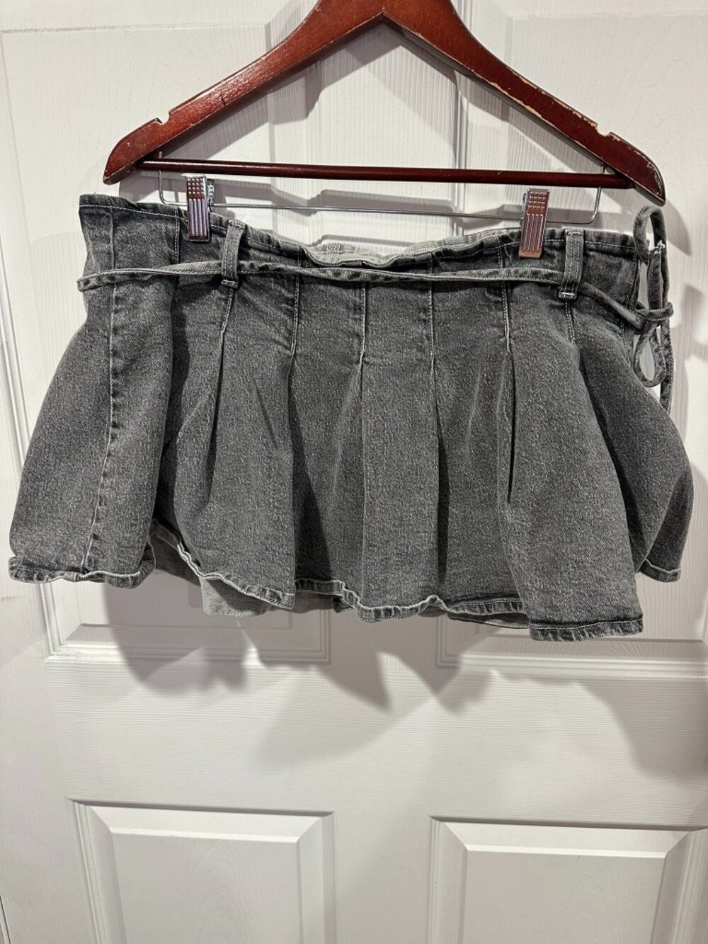 Wild Fable Skort Womens 14 Gray Denim Pleated Mini Stretch Side Zip Casual 345